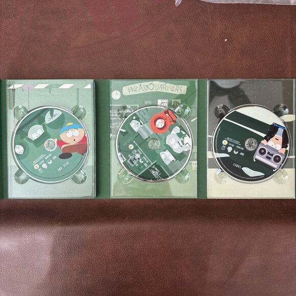 South Park - The Complete Seventh Season (DVD, 2005, 3-Disc Set) - Picture 3 of 3